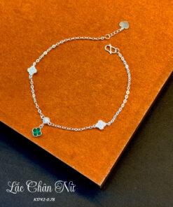 Lắc chân bạc nữ đính Charm M8