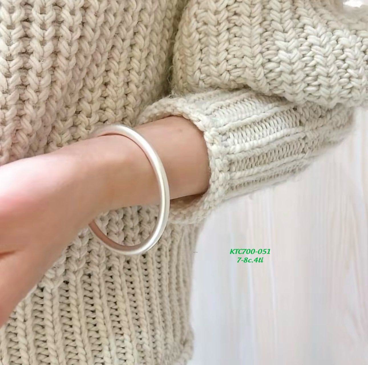 Vòng tay bạc dạng kiềng trơn